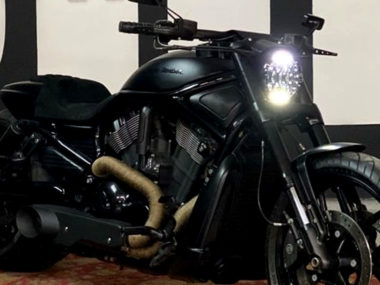 Harley-Davidson V-Rod "Muscle" by Shibuya Garage