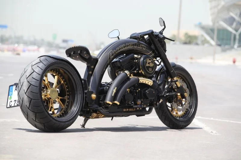 Custombikes Handcrafted 'Over the top' by Augustin motorcycles