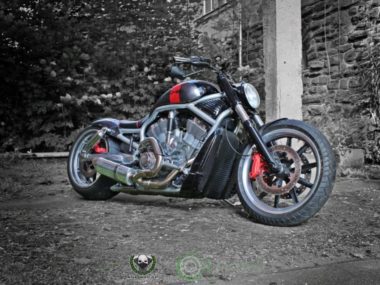 Harley-Davidson V-Rod 'Nine One One' by Rod Squad