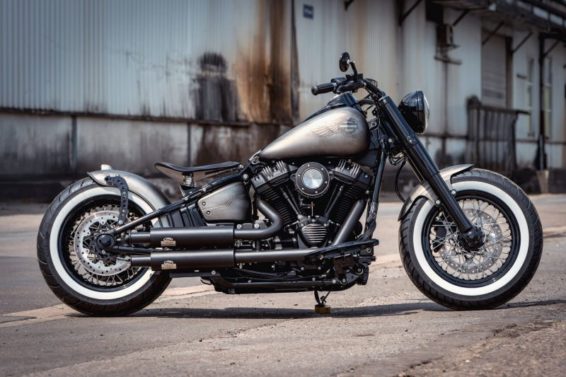 Harley Davidson Softail Ape Hanger Cross Bob by Thunderbike