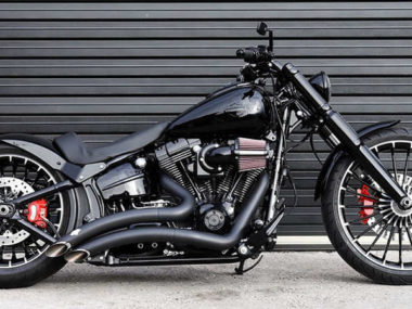 Harley-Davidson Breakout 'TwoFace' Limitless Customs