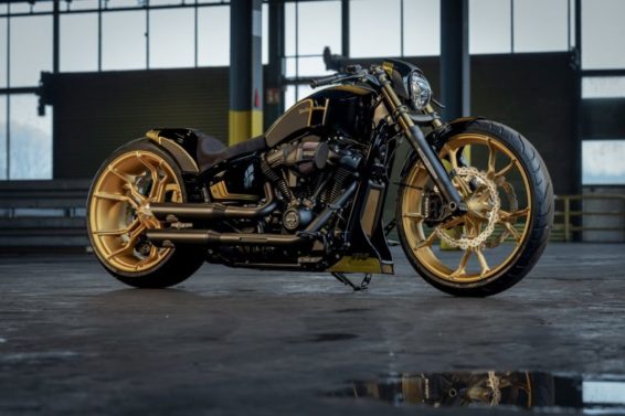 Harley-Davidson Softail Breakout CNC 'GPS 2.0' by Thunderbike