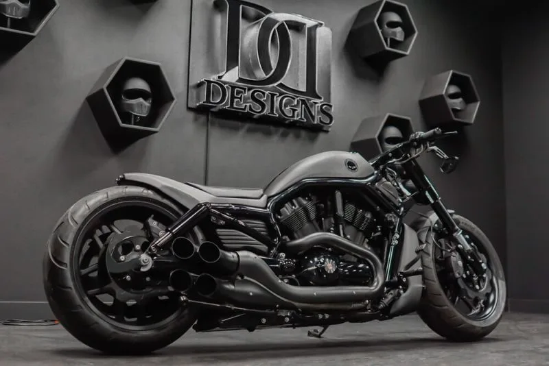 Harley-Davidson-V-Rod-Dubai-by-DD-Designs
