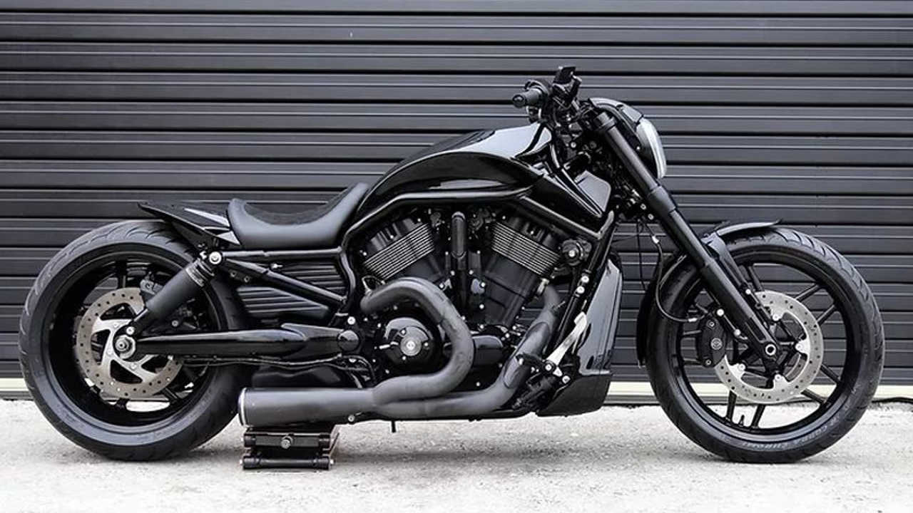 Harley-Davidson V-Rod ‘The Ex’ by Limitless Customs