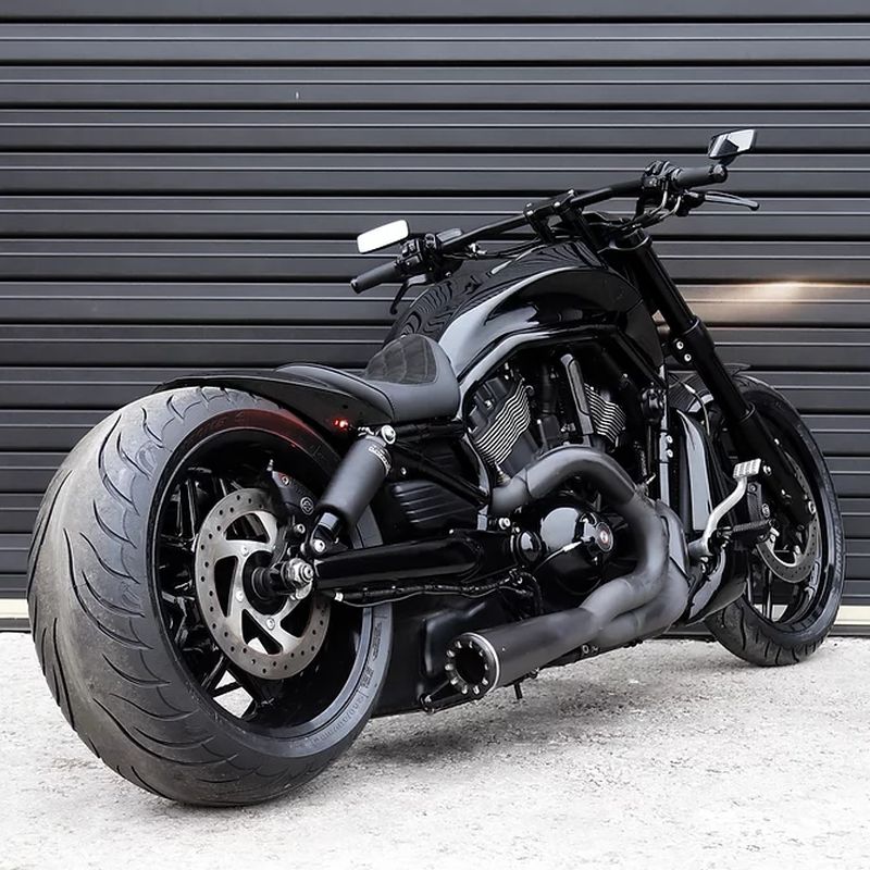 Harley-Davidson Big-Rod 'The Ex' by Limitless Customs