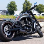 Harley-Davidson-V-Rod-by-Antonio-Arnassy