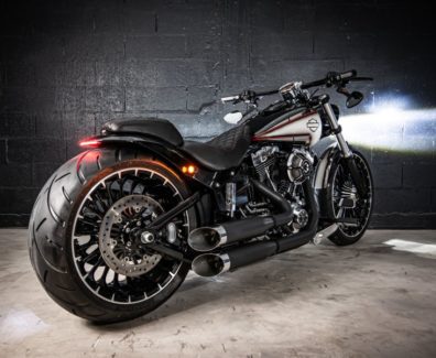 Harley-Davidson-Breakout-2017-10
