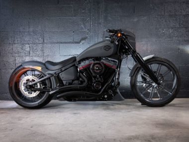 Harley-Davidson Breakout Cruiser #31 by Melk Motorcycles