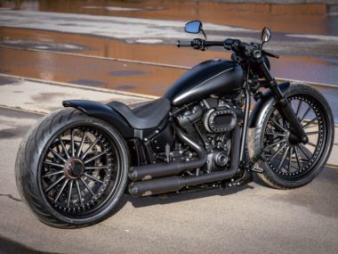 Harley-Davidson Breakout Fat Boy 'Fast Mike' by Thunderbike
