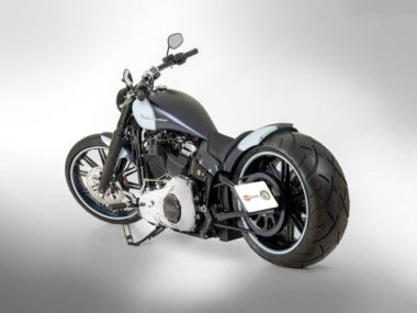 Harley-Davidson Breakout cruiser 'The silent masterpiece' by Bündnerbike