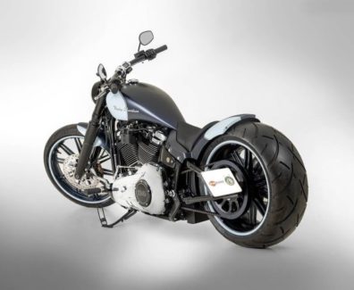 Harley-Davidson-Breakout-cruiser-The-silent-masterpiece-by-Bundnerbike-01