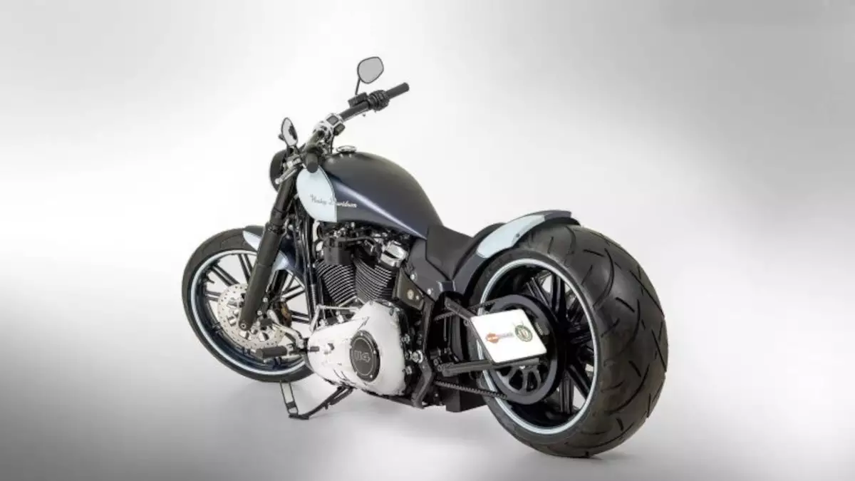 Harley-Davidson Breakout cruiser ‘The silent masterpiece’ by Bündnerbike