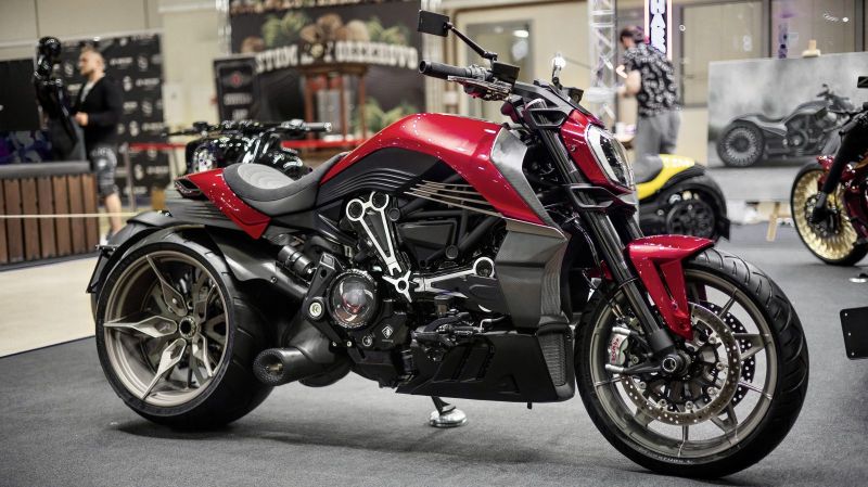 Ducati Muscle X-Diavel ‘Aliense’ design by Box 39