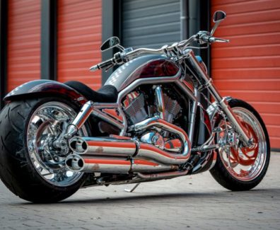 Harley-Davidson-VRSC-V-Rod-Fat-Mary-by-Tunderbike-05