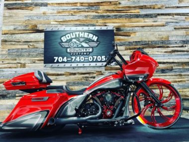 Harley-Davidson Road Glide by Southern Country Customs