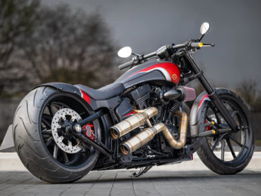 Harley-Davidson Breakout customized by BT Choppers