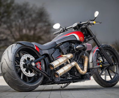 Harley-Davidson-Breakout-customized-by-BT-Choppers-4