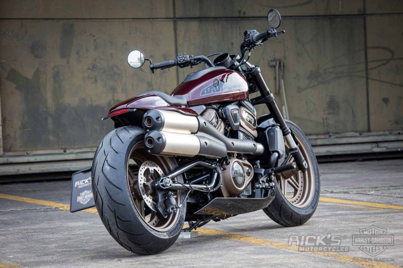 Harley-Davidson Sportster S ‘Blackberry’ by Rick’s Motorcycles