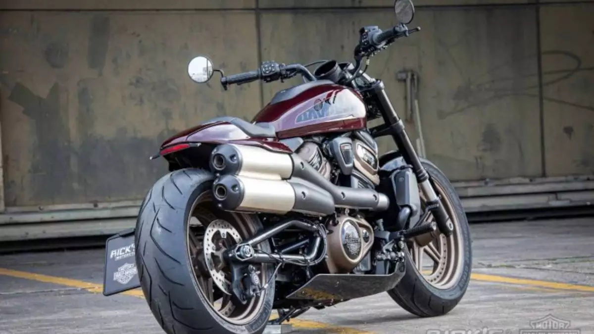 Harley-Davidson Sportster S ‘Blackberry’ by Rick’s Motorcycles