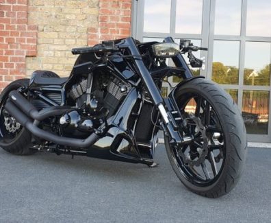 Harley-Davidson-V-Rod-Bad-Ass-GEO-280-by-Bad-Boy-Customs-12