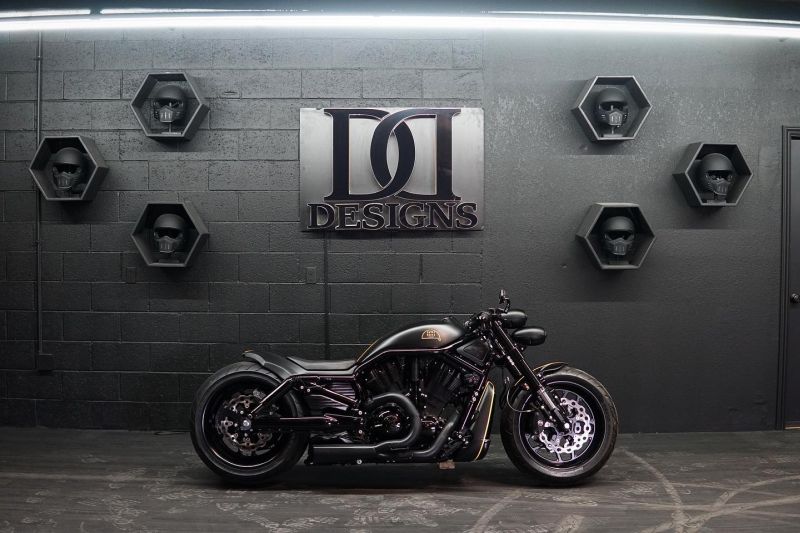 Harley-Davidson V-Rod ‘Vitos Tacos’ build by DD Designs