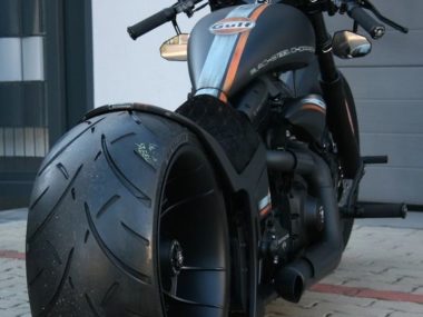 BSC Racing Edition 'Black Gulf' built by Black-Steel Choppers