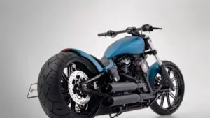 Harley-Davidson Breakout 114 ABS ‘Blue Flash’ by Bündnerbike
