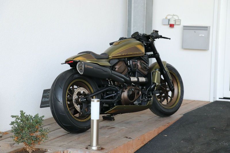 ▷ Harley-Davidson Sportster S 'KessTech' customized by Cult-Werk