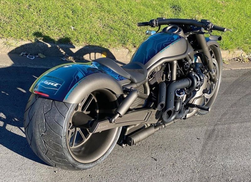 Harley-Davidson HotRod ‘Sky tech’ by DGD Custom