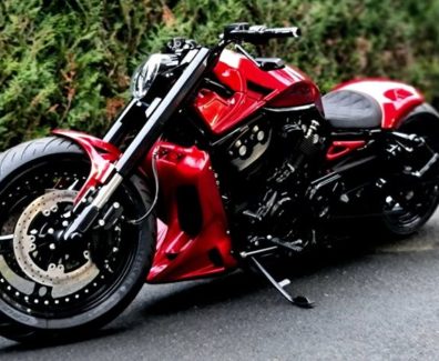 Harley-Davidson-Night-Rod-300-Bombasse-by-Show-Bike-Fashion-01