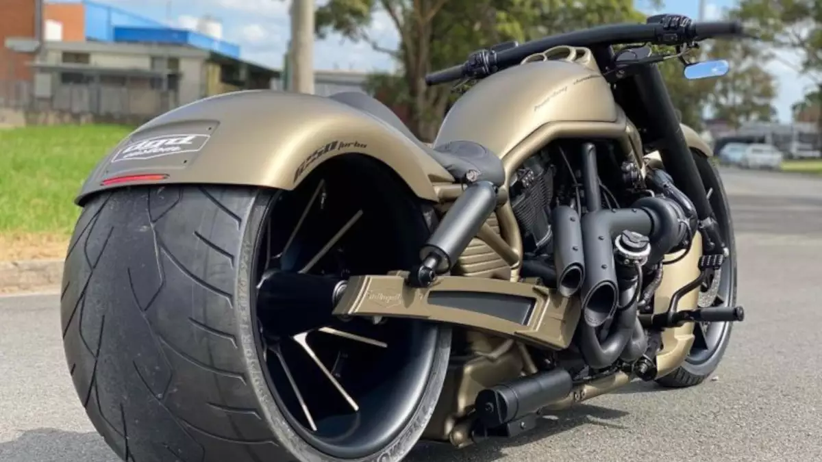 Harley-Davidson V-Rod Hot Rod ‘Titanium’ by DGD Custom