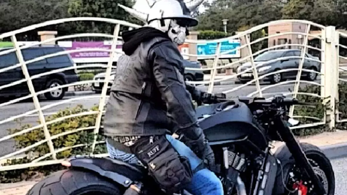 Harley-Davidson V-Rod owned by @Nasser from United Arab Emirates