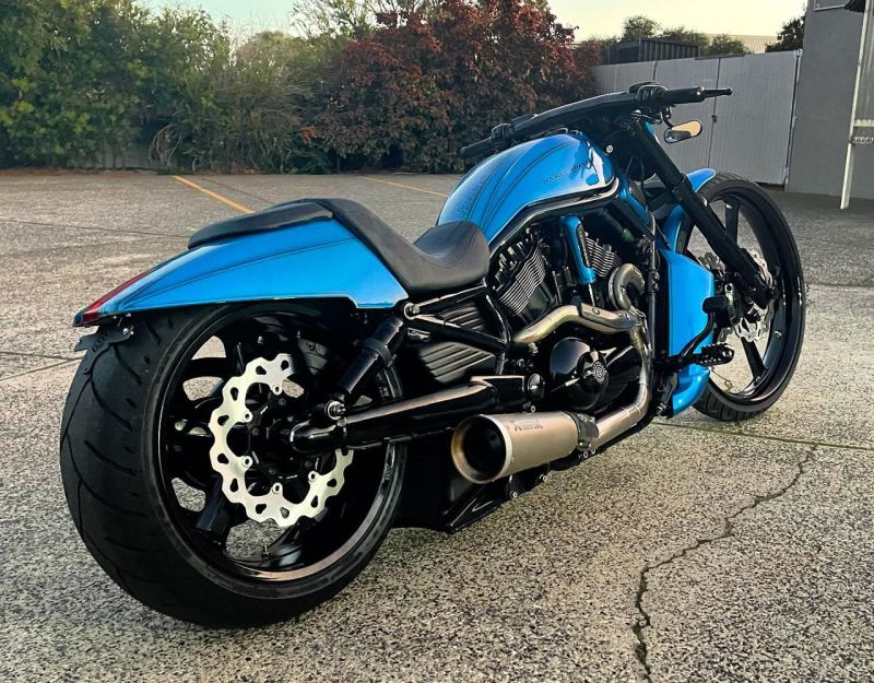 Harley-Davidson VRod ‘Big Wheel’ by Stringer Collective