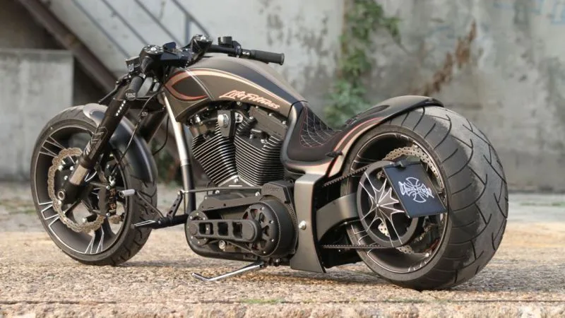 Harley-Davidson-Screamin-Eagle-Life-Fitness-by-Thunderbike-01