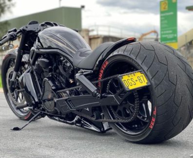 Harley-Davidson-VRod-Big-ass-Brutus-by-DGD-Custom-03