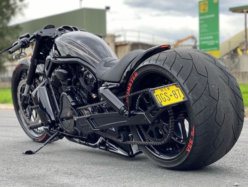 Harley-Davidson VRod Big ass ‘Brutus’ by DGD Custom