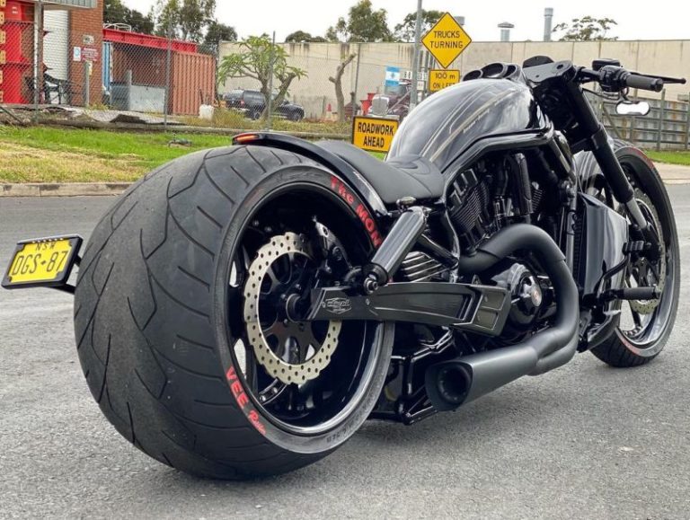 Harley-Davidson VRod Big ass 'Brutus' by DGD Custom
