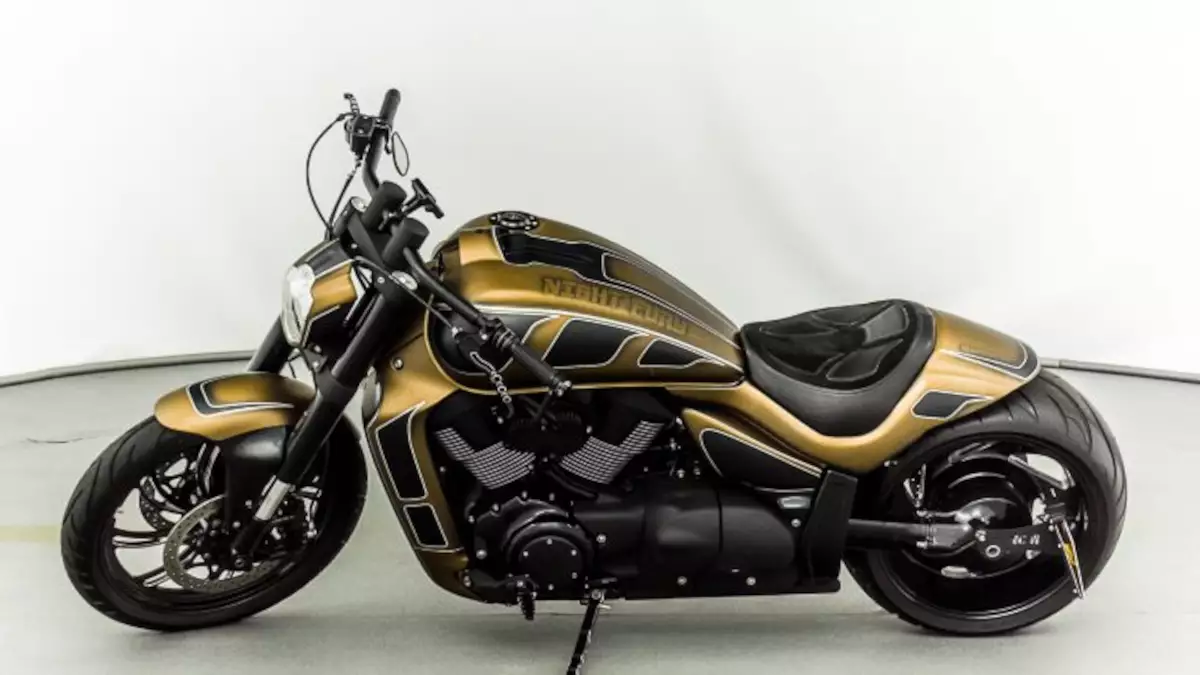 Harley-Davidson V-Rod custom by Hans