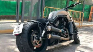 Harley-Davidson VRSCD Bobber Gray by FiberBull