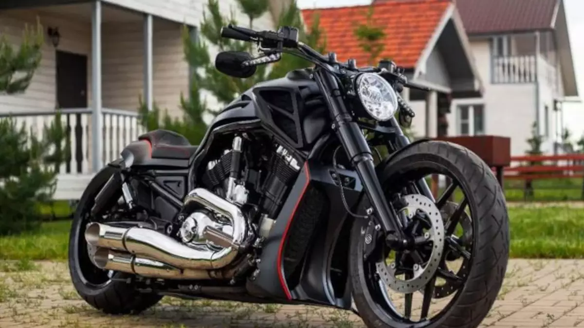 Harley-Davidson VRod 'RedLine' by Allvrods