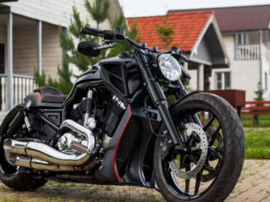 Harley-Davidson VRod ‘RedLines’ by Allvrods panoramic