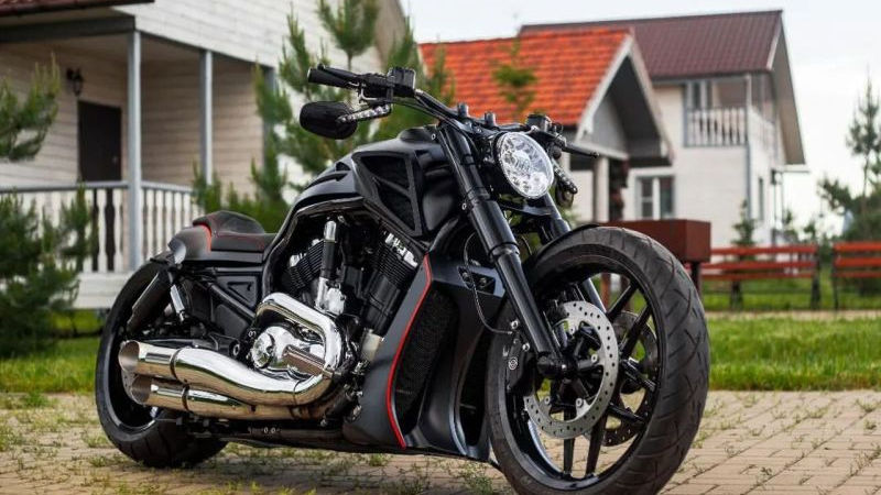 Harley-Davidson VRod ‘RedLine’ by Allvrods