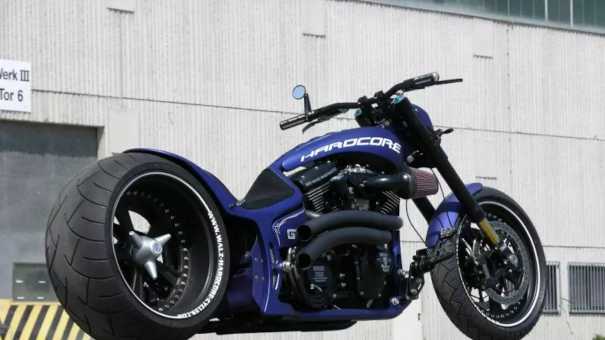 Hardcore Cycles DragStyle ‘Hardliner’ by Walz Cycles