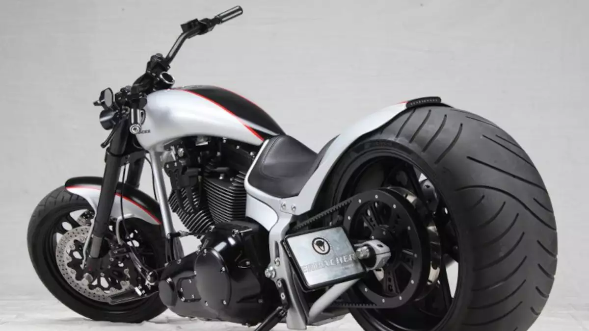 Harley-Davidson Big Ass ‘Fat Attack’ by Erbacher Racing