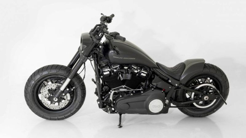 Harley-Davidson Fat Bob ‘Fat Bullet’ by Bündnerbike