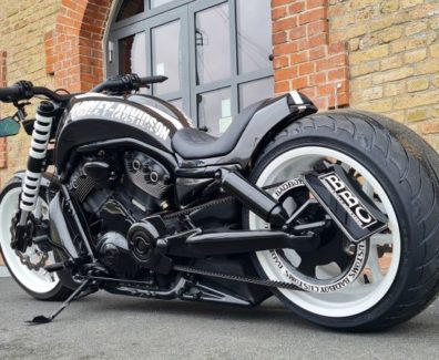 Harley-Davidson-Night-Rod-Carbon-white-by-Bad-Boy-Customs-07