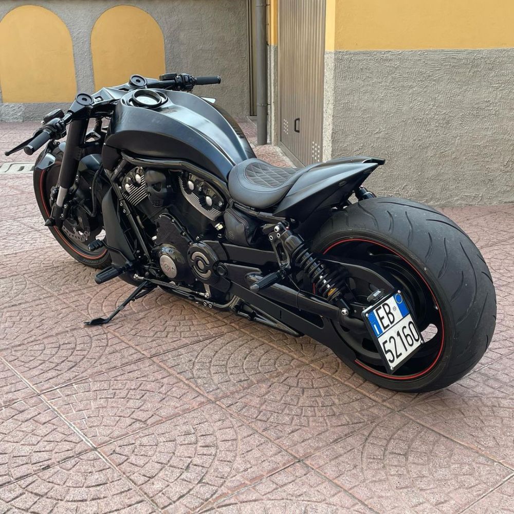 Harley-Davidson-Night-Rod-owned-by-Andrea-Locatelli