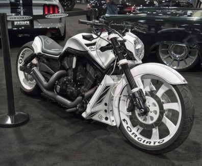 Harley-Davidson-V-Rod-Bad-Boy-Havoc1-by-951-Customs-11
