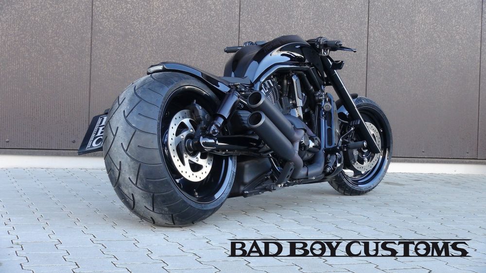 Harley-Davidson V-Rod Dark by Bad Boy Customs