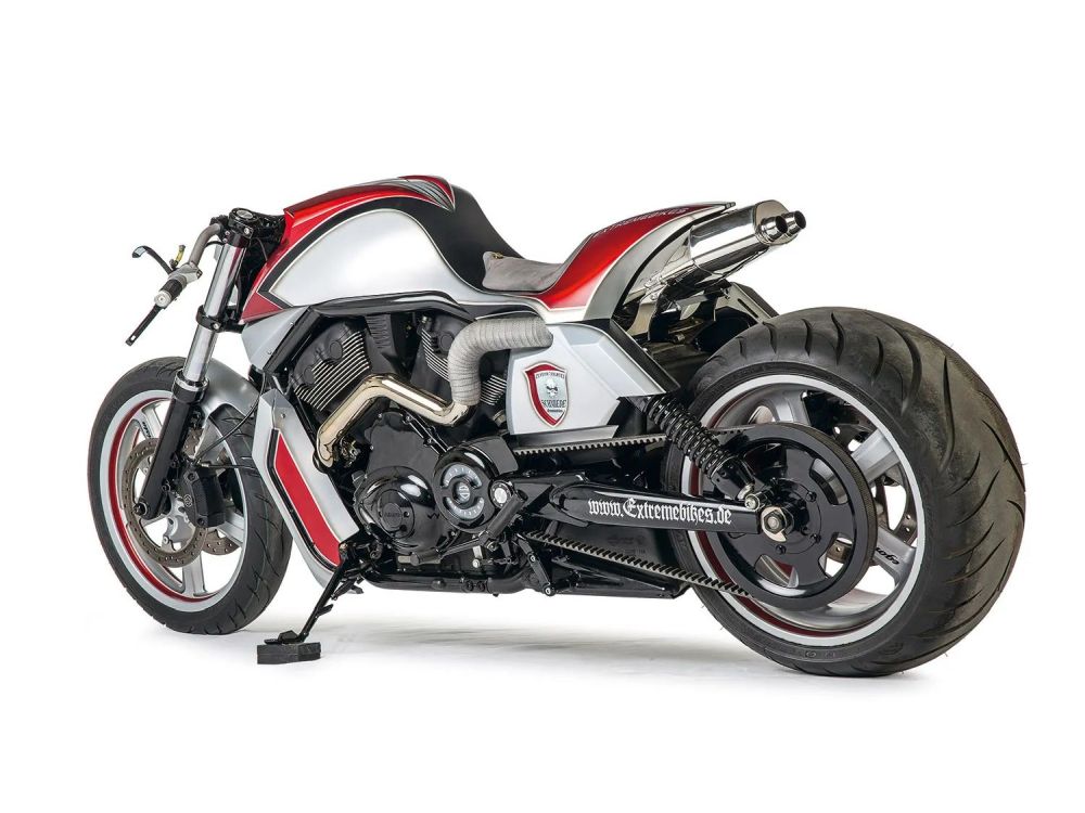 Harley-Davidson V-Rod Streetfighter ‘Egoista’ by Extremebikes